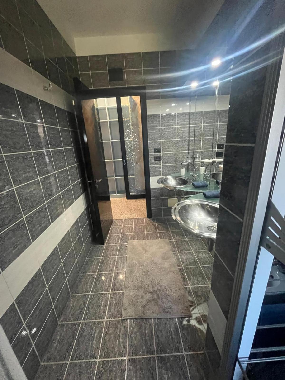 Margo Apartment Бари Экстерьер фото